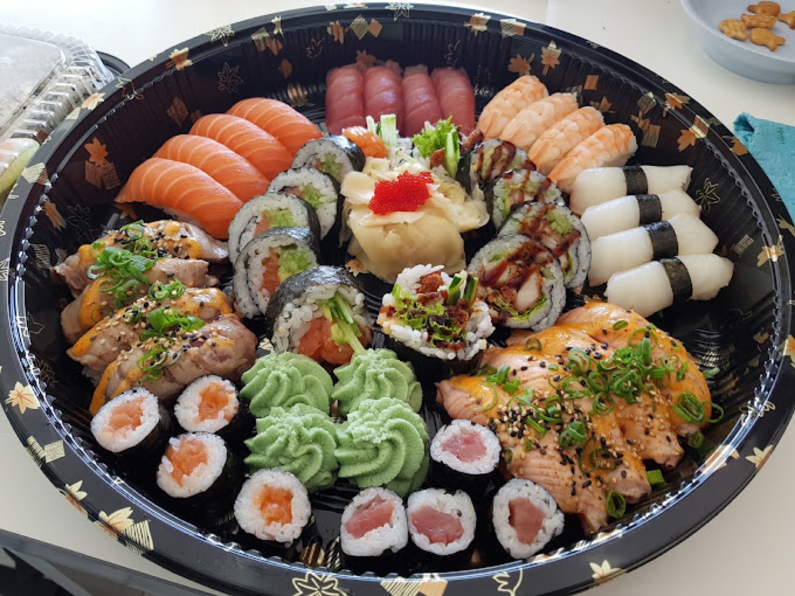 Pin Sushi